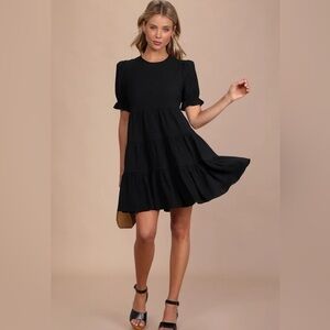New LULUS Sz Md Favorite Day Black Puff Sleeve Tiered Mini Dress